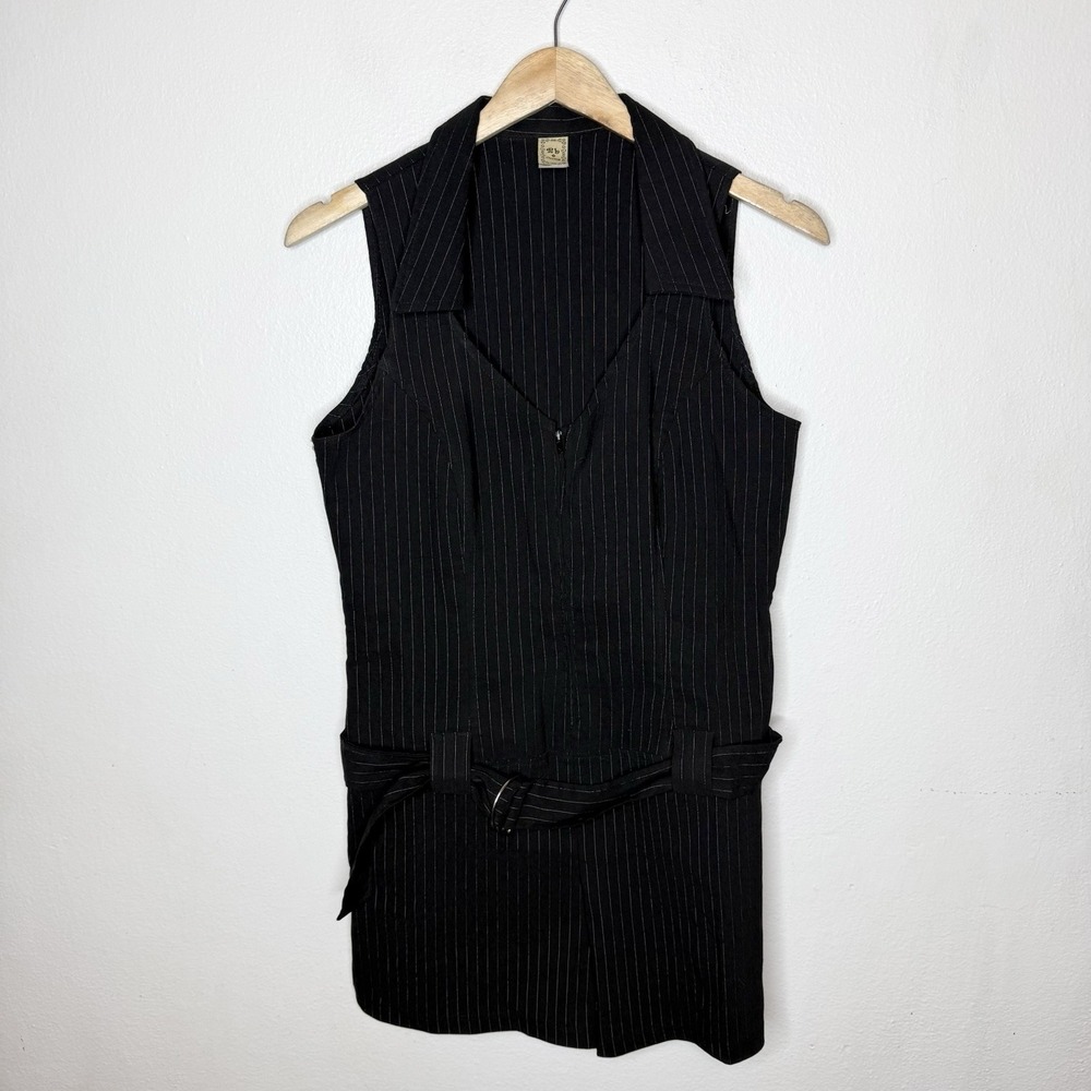 Vintage 2B Clothing Pinstripe V-neck 90s Romper‎ Belted Business Y2K Collared
